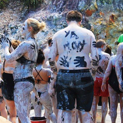 Things-to-do Mud Bath in St. Lucia